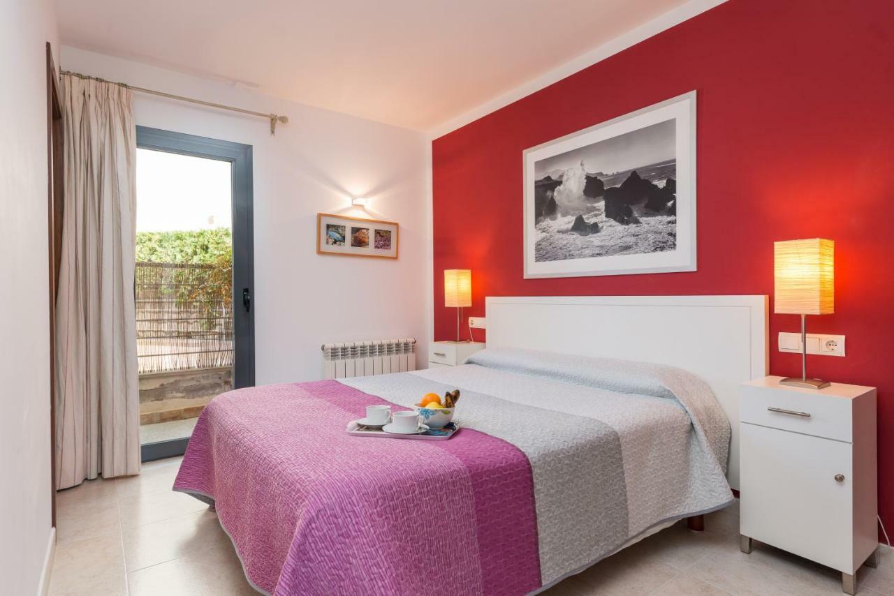 Residencial Llenaire Apartment Port de Pollença Exteriör bild